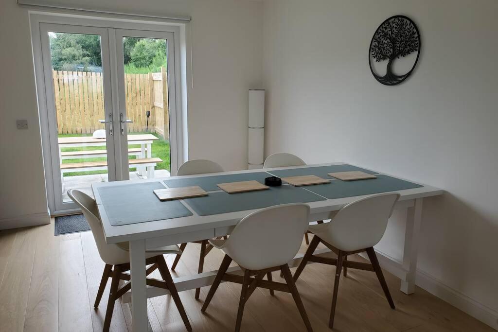 Вилла Asgard House - Modern Cosy House In The Cairngorms Grantown-on-Spey Экстерьер фото